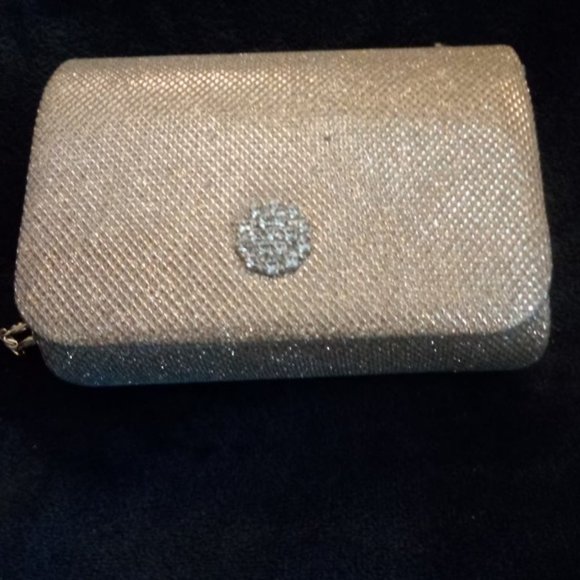 Fendi - Paul Frank - Puma - Tommy H. - Aldo - Frankie & Johnie - One of a kinds - Picture 16 of 16